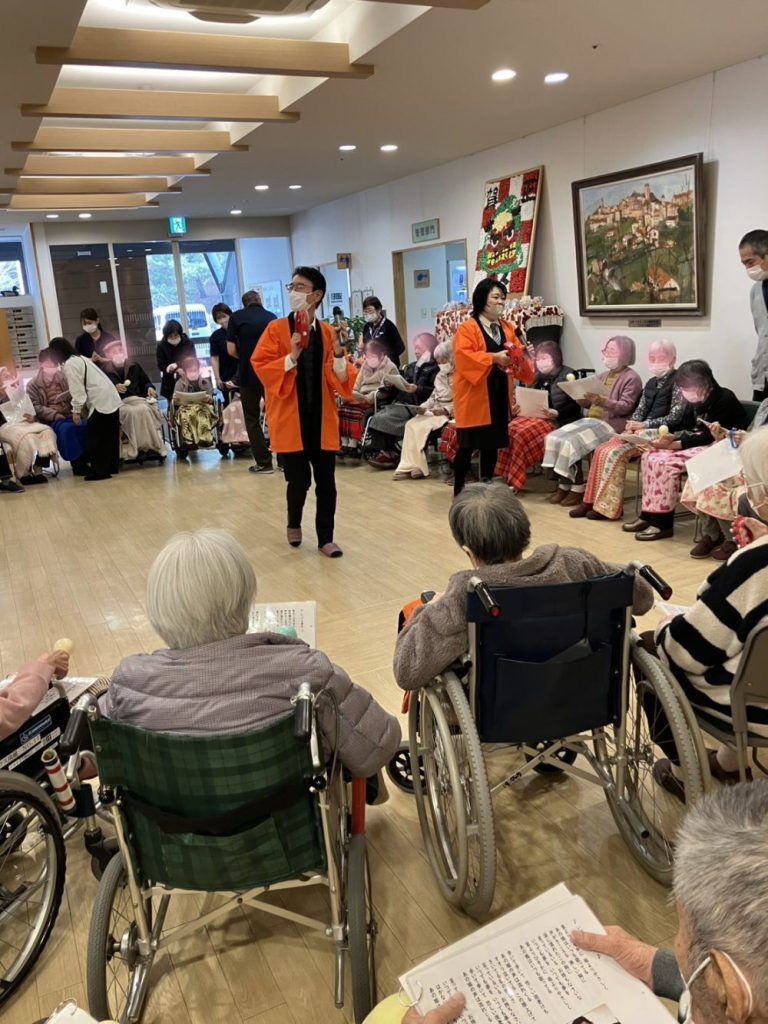 神戸の風 ケアハウス南風さんに訪問レクへ。の画像| 葬祭会館ゆうあいホール【公式】 神戸市北区のご葬儀･お葬式のことなら